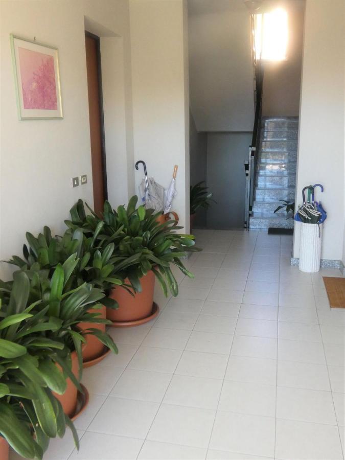 Casa Clivia - 3 Bedroom Apartment With Lake View สเตรซา ภายนอก รูปภาพ