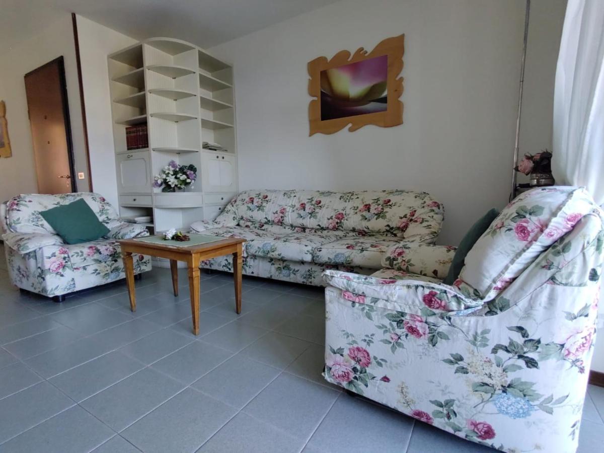 Casa Clivia - 3 Bedroom Apartment With Lake View สเตรซา ภายนอก รูปภาพ